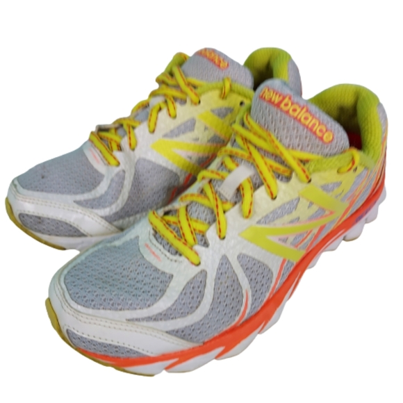 New Balance 3190 Revlite,running shoes, women's size 7, white. - Picture 2 of 11